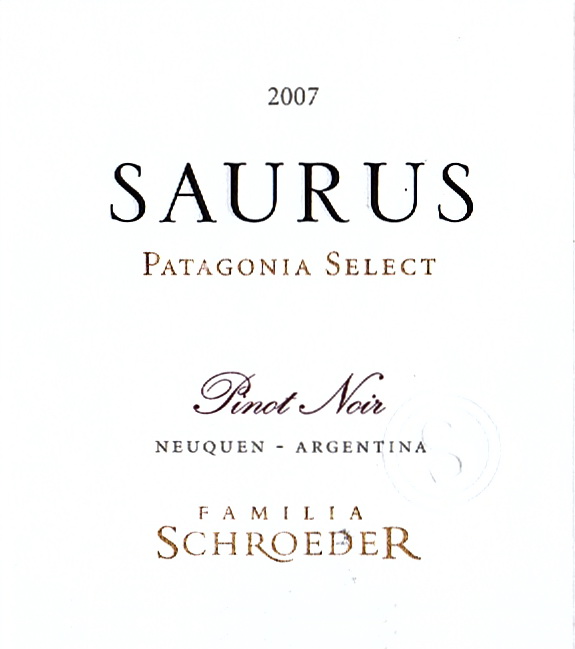 Argentina-Saurus-pinot noir.jpg